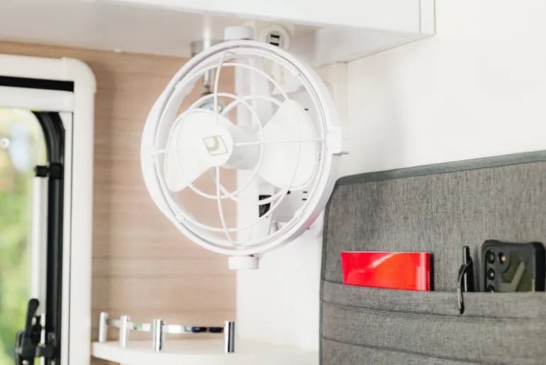 Aerobreeze Traveller Fan 12/24V
